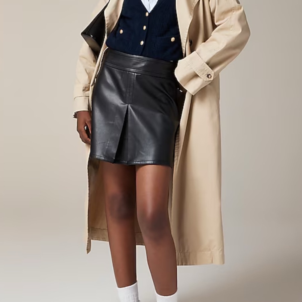 NWOT J.CREW Center Pleated Faux Leather Mini Skirt 0